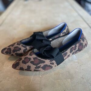 Rothy’s Wildcat Mary Jane Leopard Pointed Toe Flats Academia Bow, Size US 6.5